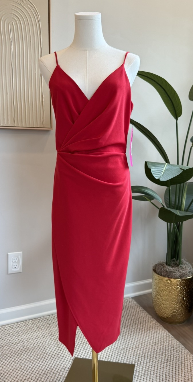 NWT Betsey Johnson Red Sheath Dress V-neck Sleeveless Design for Cocktail size 6